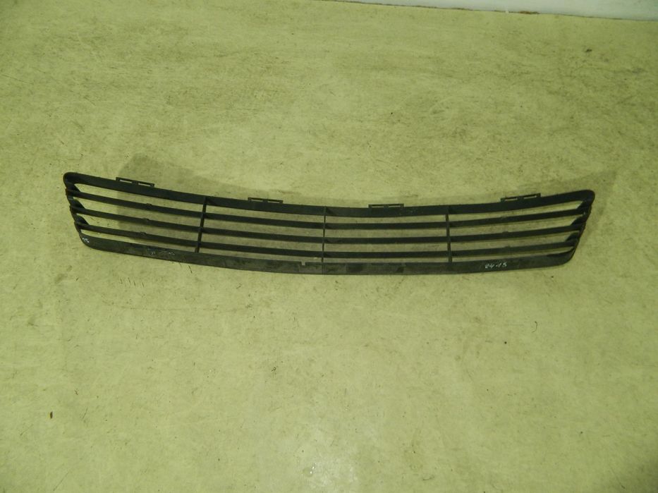 Grila centrala bara fata, Ford Fiesta, 2005, 2006, 2007, 2007, 2008,, 2S61-A018A58-A