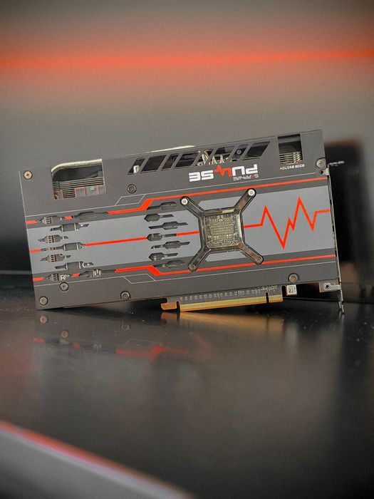 Placa video AMD RX 5600 XT 6GB Sapphire