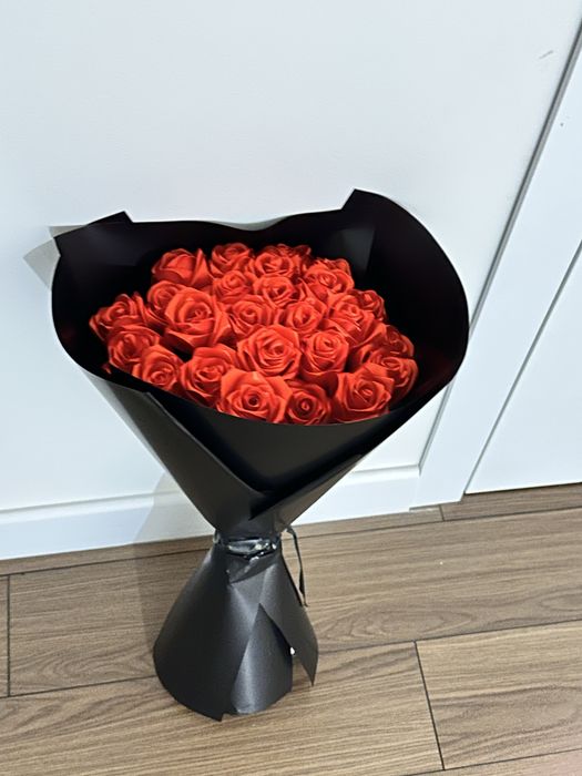 Букет цветов атласный