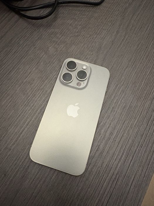 Iphone 15 pro 256 gb