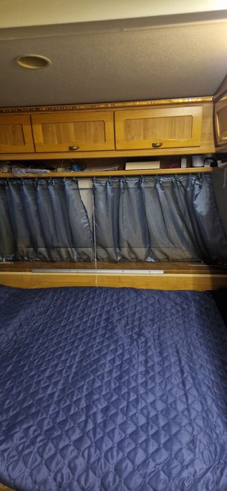 Каравана на къмпинг в Гърция