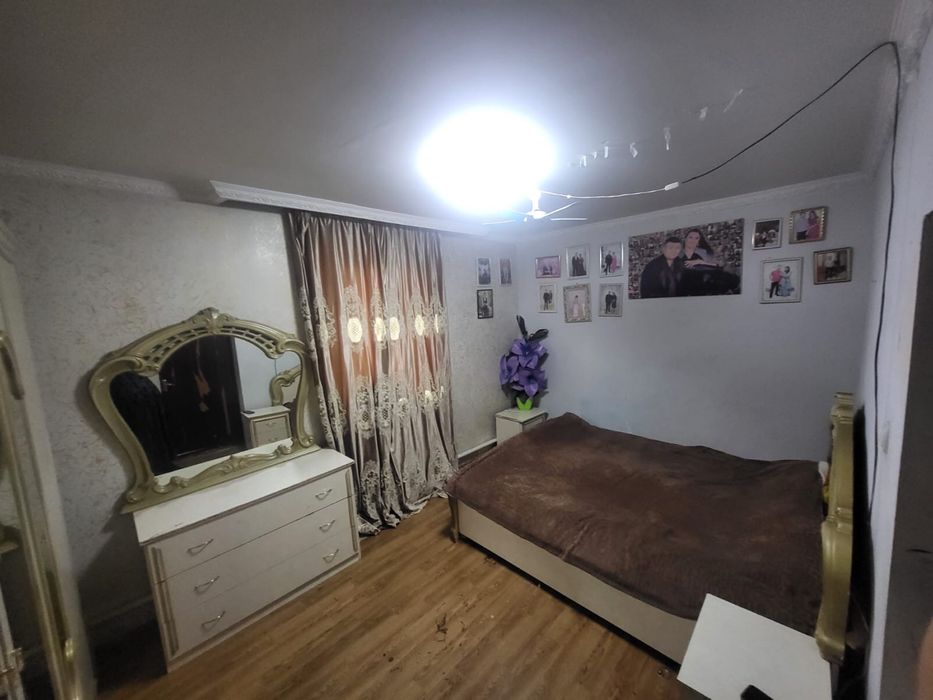 Срочно продам спальный гарнитур