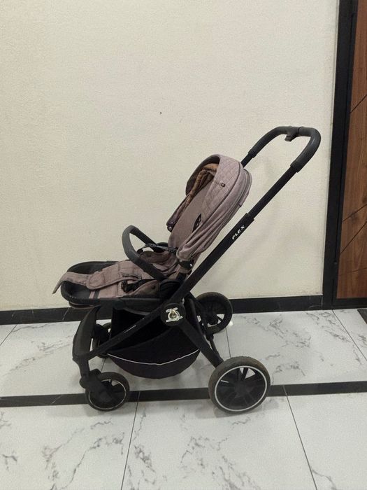 Коляска с рождения