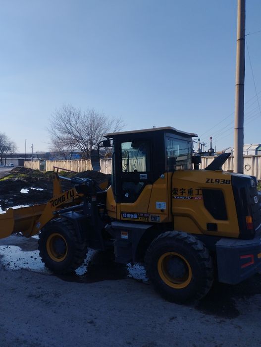 Фронтальный погрузчик 1 куб