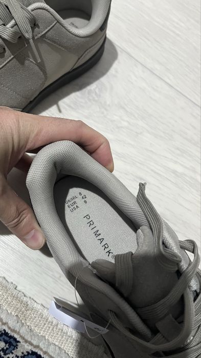 Продаю кеды (Англия)