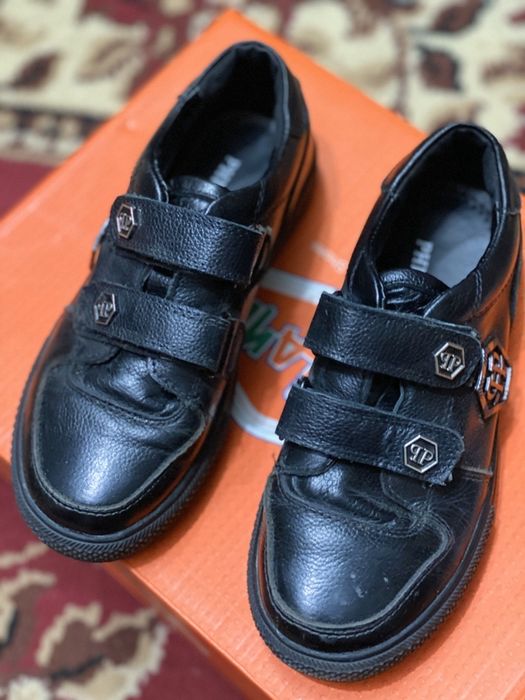 Продам детские туфли Tiflani