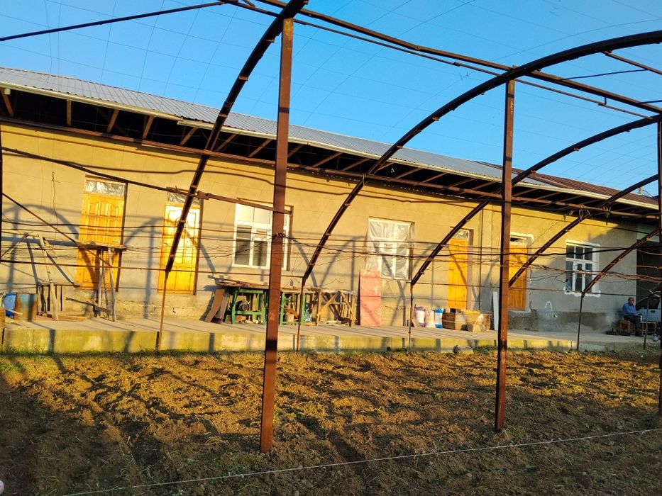 SEX va sklad uchun 3ta kotta kotta xonalar