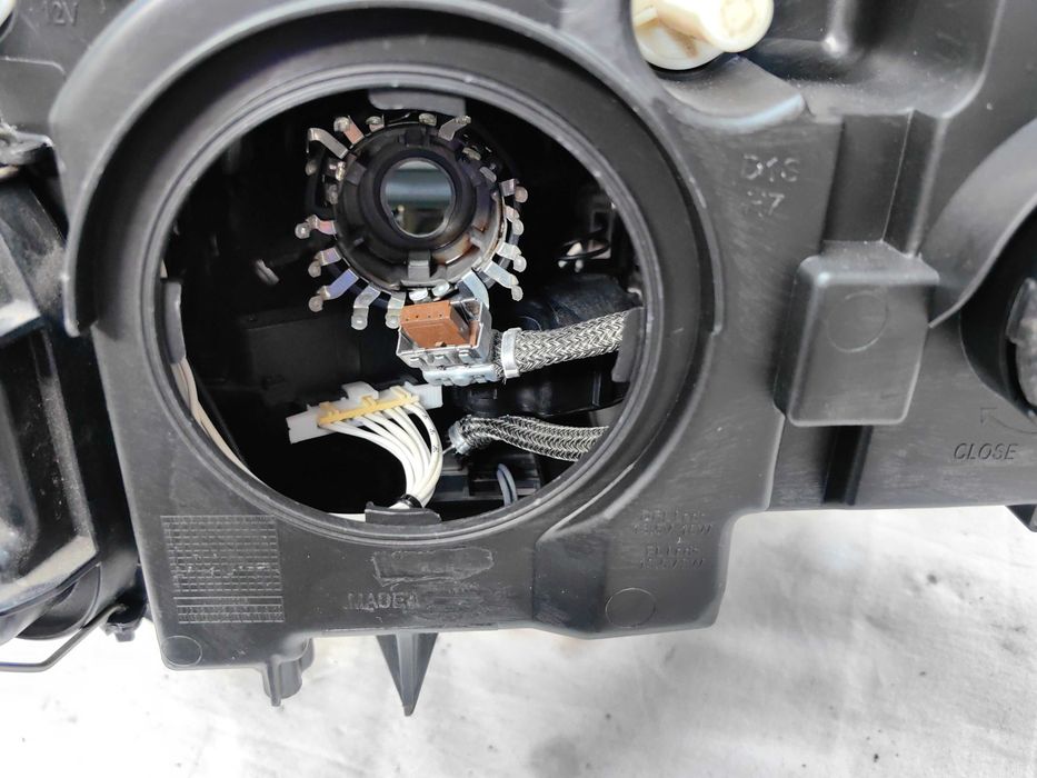 Оригинален фар БМВ Е84  BMW X1 E84 Feis Dynamic