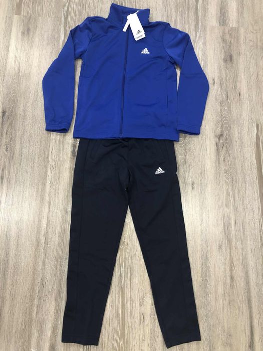 Анцуг-оригинален Адидас