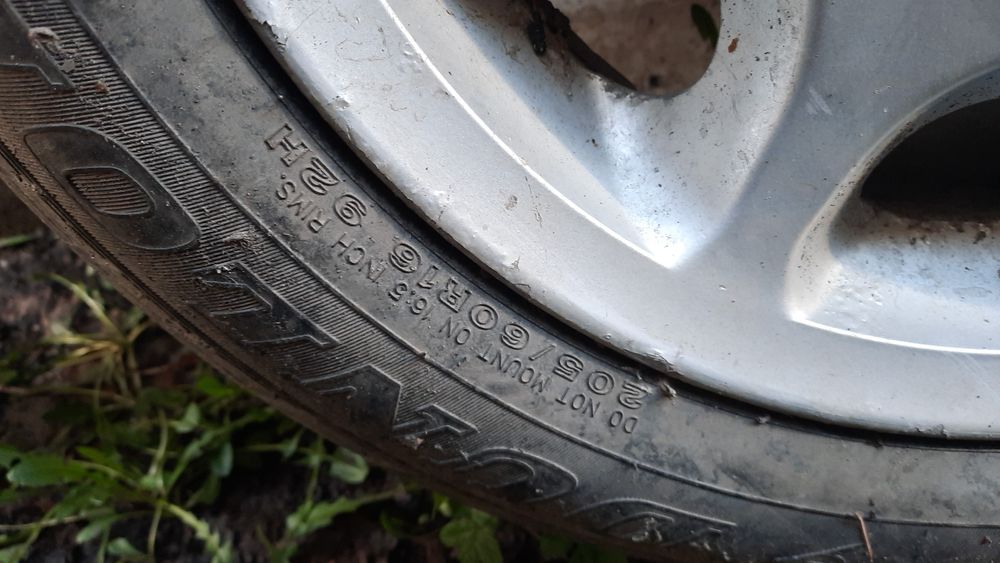 Диск на мерседес 16