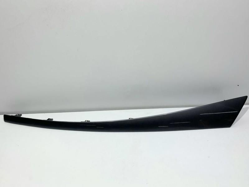 Ornament bord Renault Megane 3 facelift Hatchback 684120007R