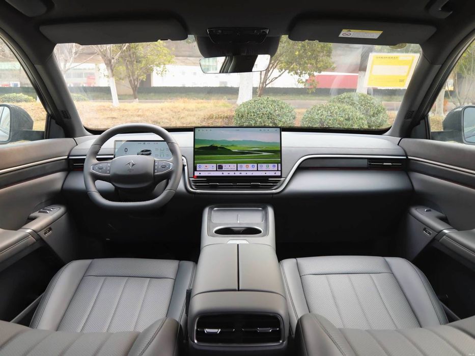 Dongfeng EP 008 Restayling 2025/2026