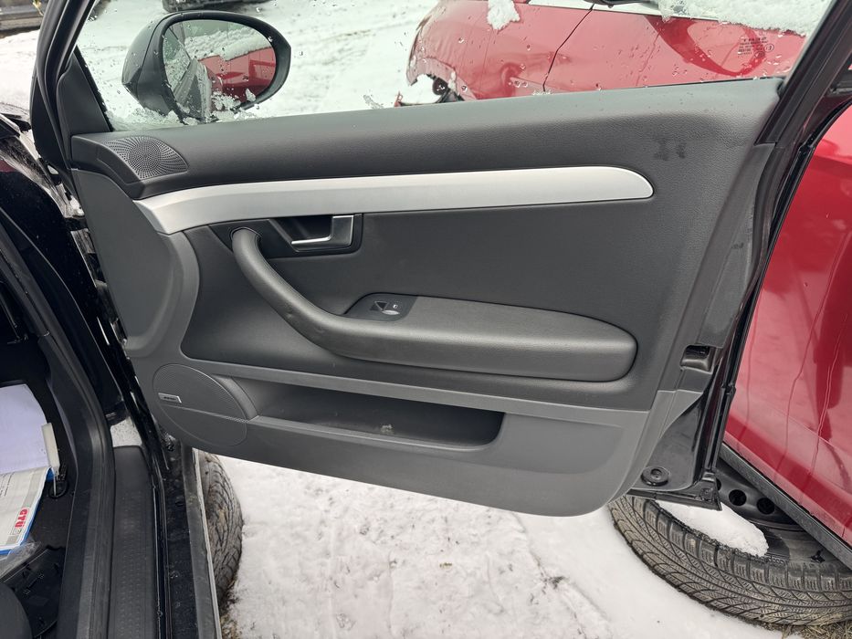 Fata fete usi piele cu bose seat exeo berlina