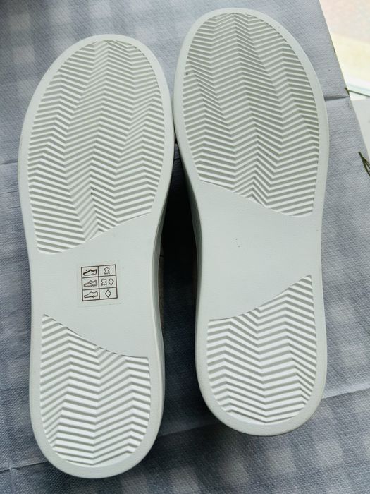 Дамски обувки с цветни мъниста