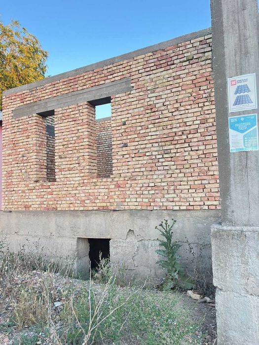 Толык битпеген уй сатылады.