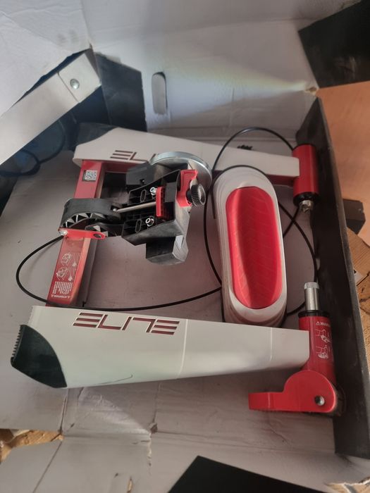 Продавам Велотренажор Elite