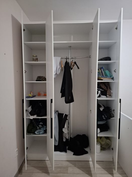 Шкаф четырехдверный