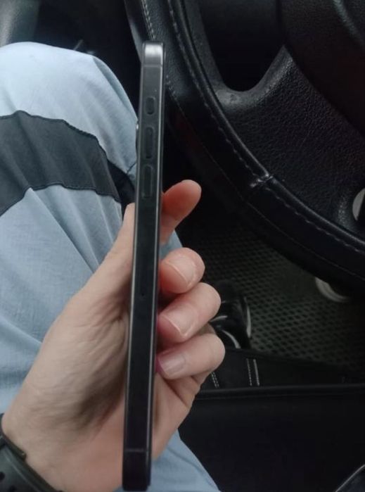 iPhone 15 pro max емкость 88