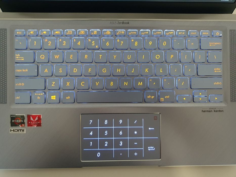 ASUS ZenBook 14 UM431DA