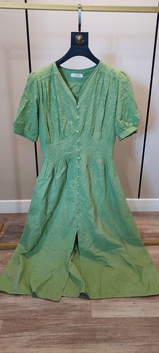 Продам платья 46 р