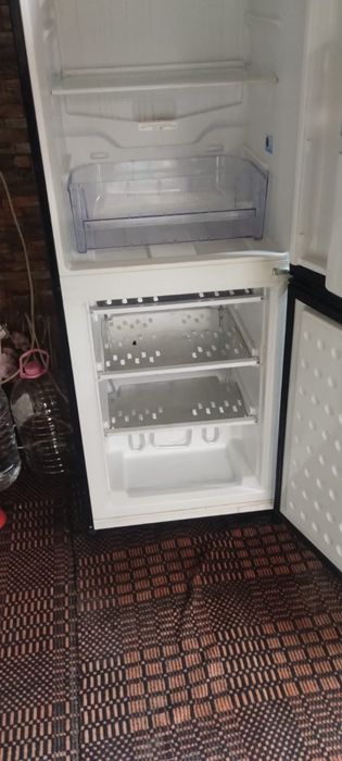 Продавам хладилник Beko без гаранция
