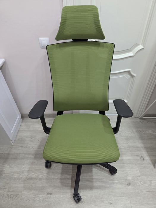 Scaun ergonomic de birou