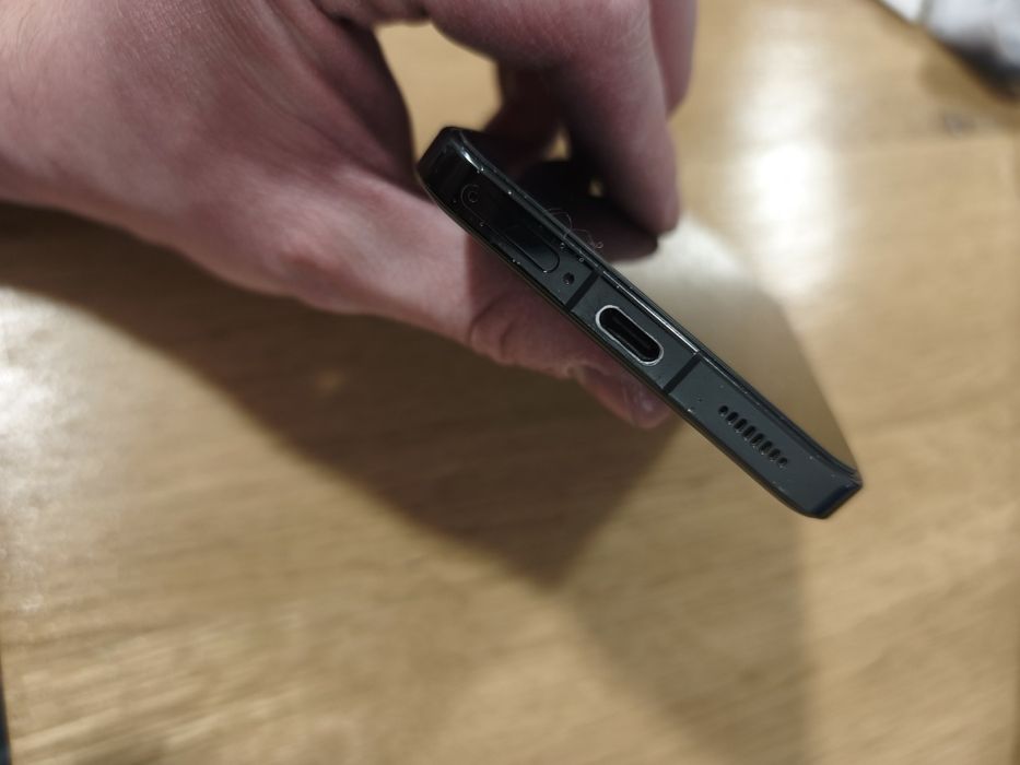 Vând Xiaomi 13 perfect functional