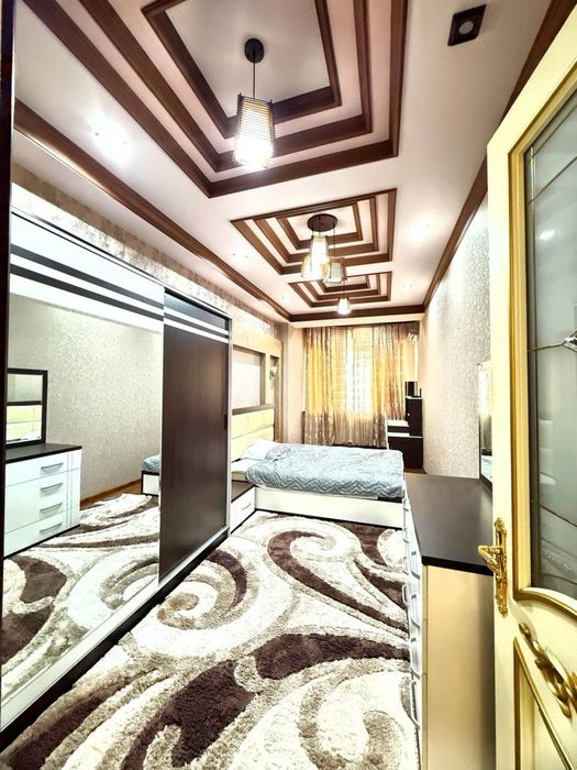 Сдаётся 5 комнатная квартира в парк Бабура 180м2 3 спальная комната