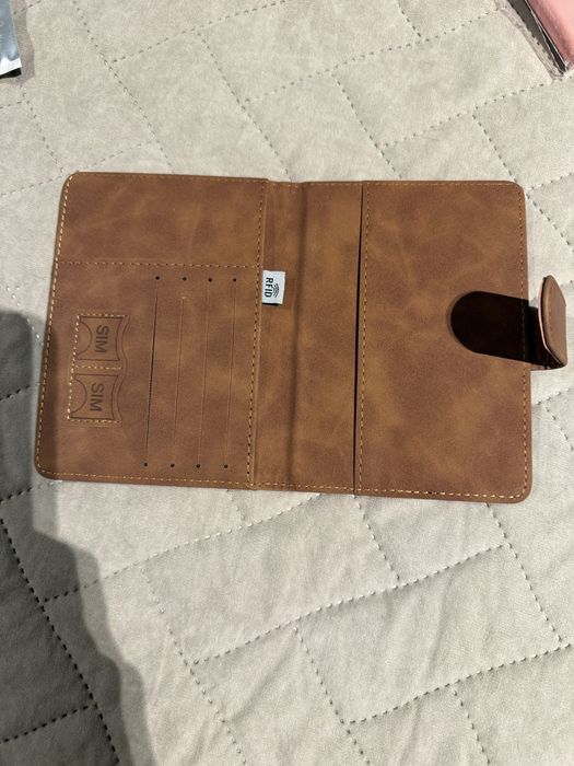 Калъфи за паспорт, с отделения за карти