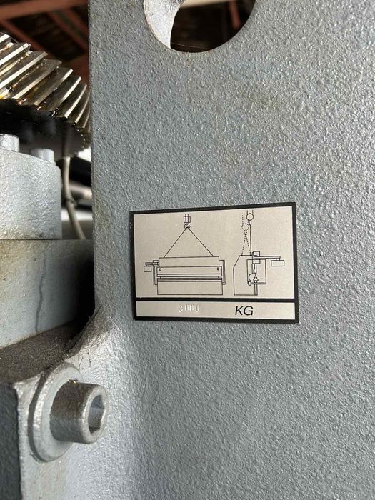 Хидравличен абкант 2000/4