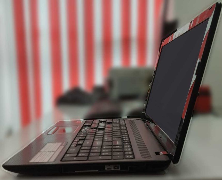 Ноутбук Emachines e732g