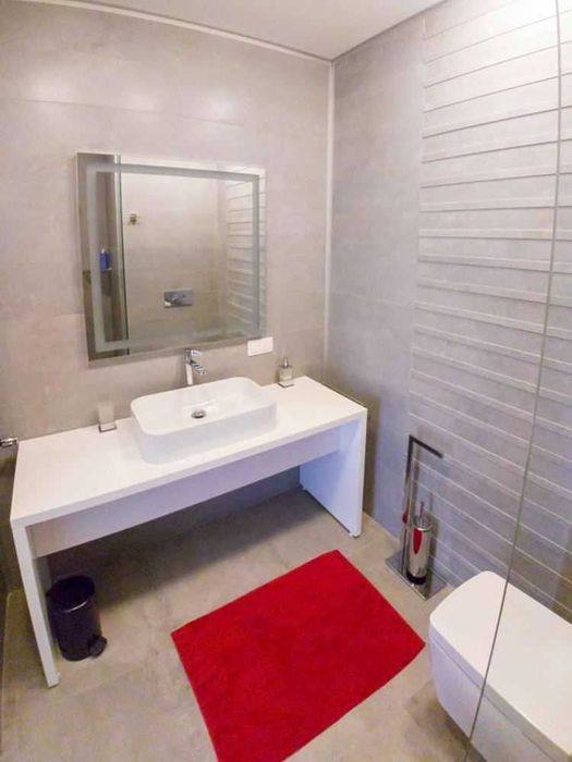 Дава се под наем Тристаен апартамент в София, Хладилника - 125 кв.м за 510 € - Снимка #9