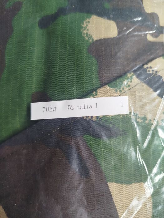 Costum militar ristop