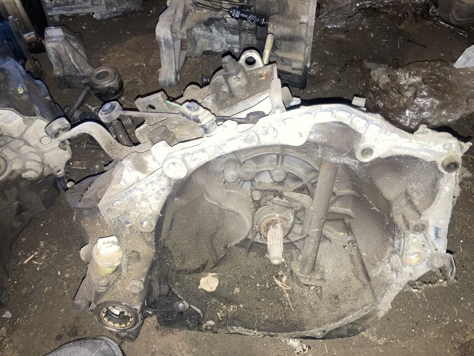 Скоростна кутия пежо 306 2.0хди 2.0hdi