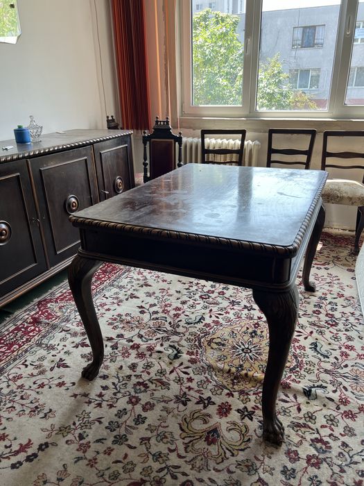 Mobilier vechi ptr sufragerie