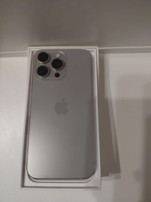 Продам iphone 15 pro max 1TB