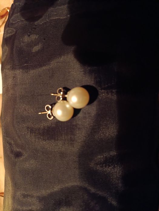 Серьги гвоздики с жемчугом 750 пробы