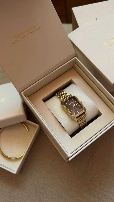 Продам часы BURKER