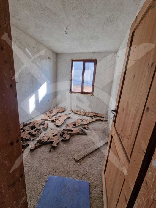 Къща в село Калояново!