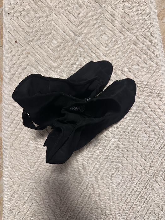 Botine de vara negre din piele