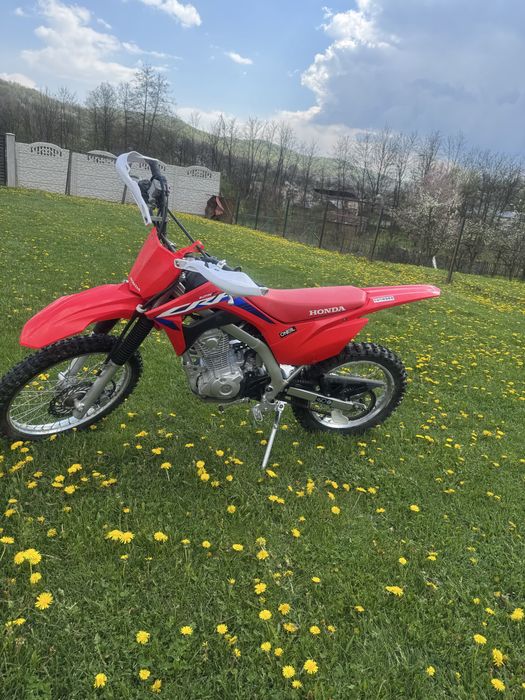 Motocicleta cross Honda CRF 125 FB