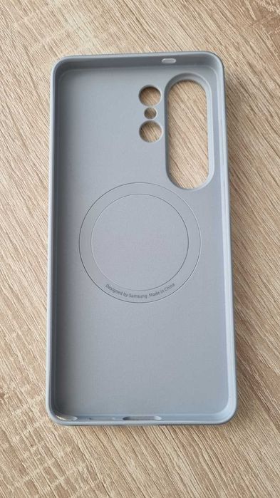 Vand husa originala Samsung pentru Galaxy S26 Ultra