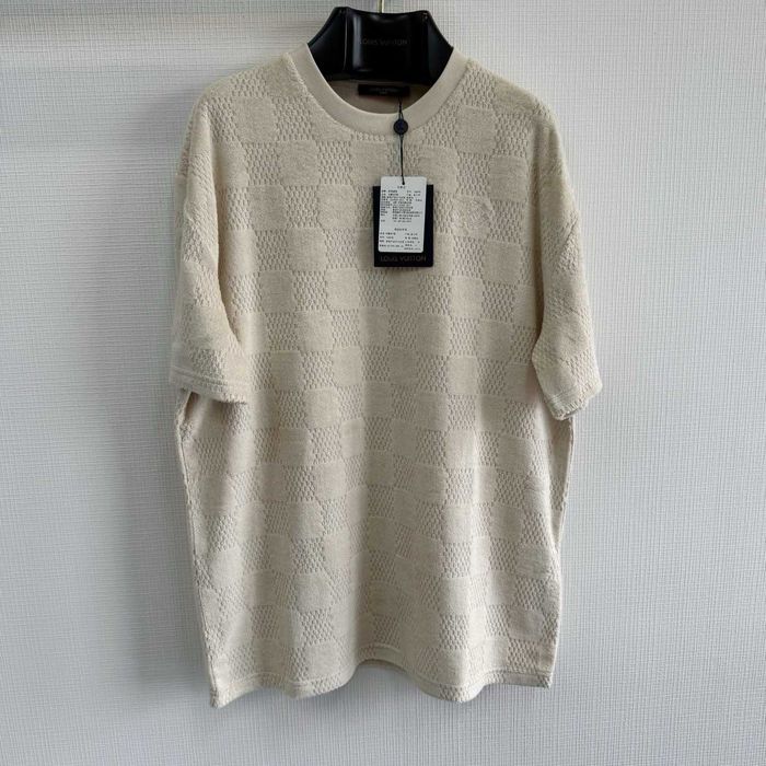Tricou Louis Vuitton Calitate Premium