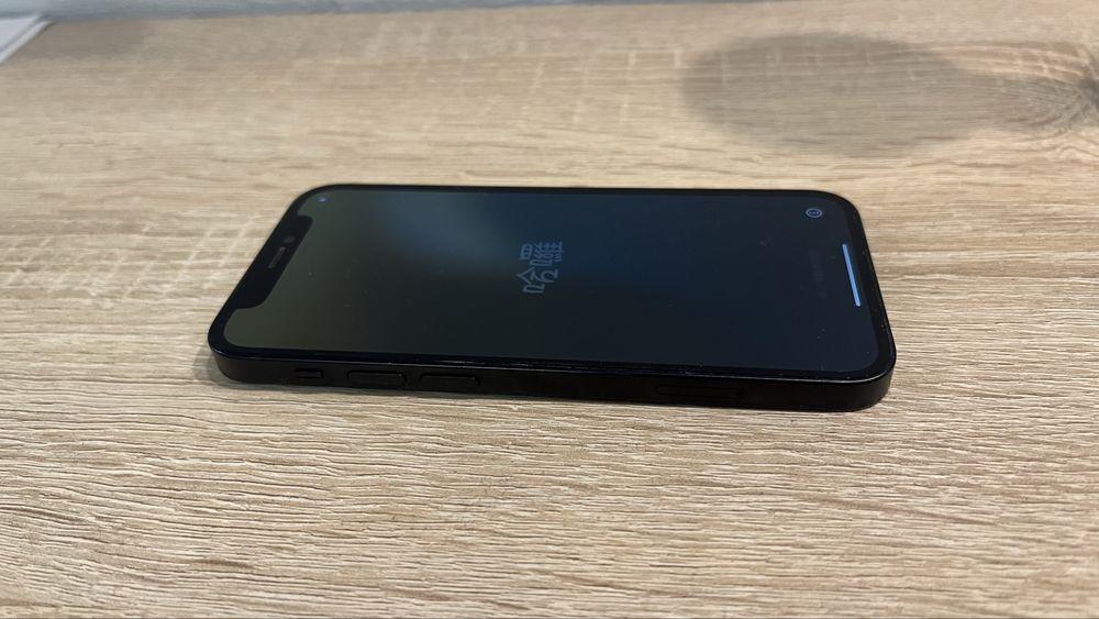 Продам Iphone 12 mini