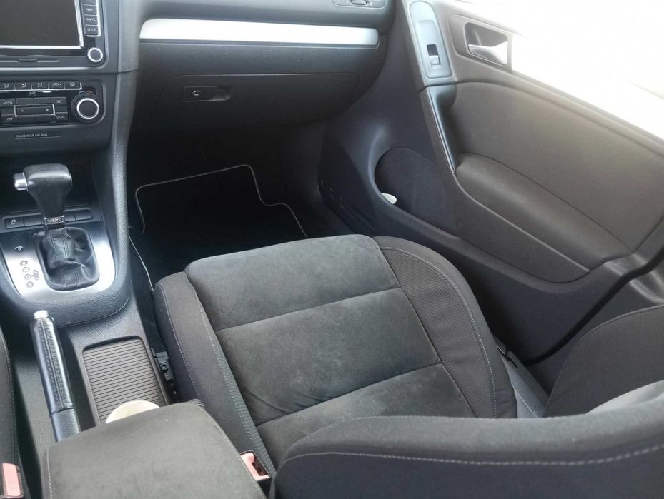 VOLKSWAGEN Golf 2010 — imagine 4