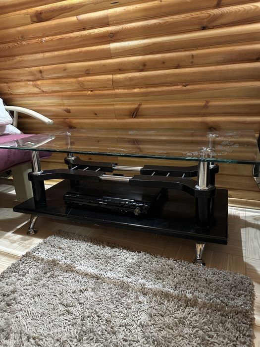 Журнальный столик