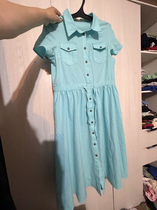 Продам Женские платья