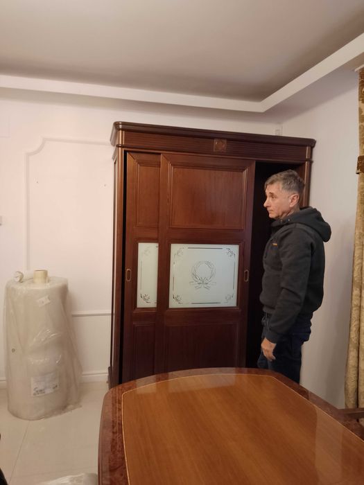 montaj pat dulap comoda birou etajera vitrina coltar scaun cuier123456