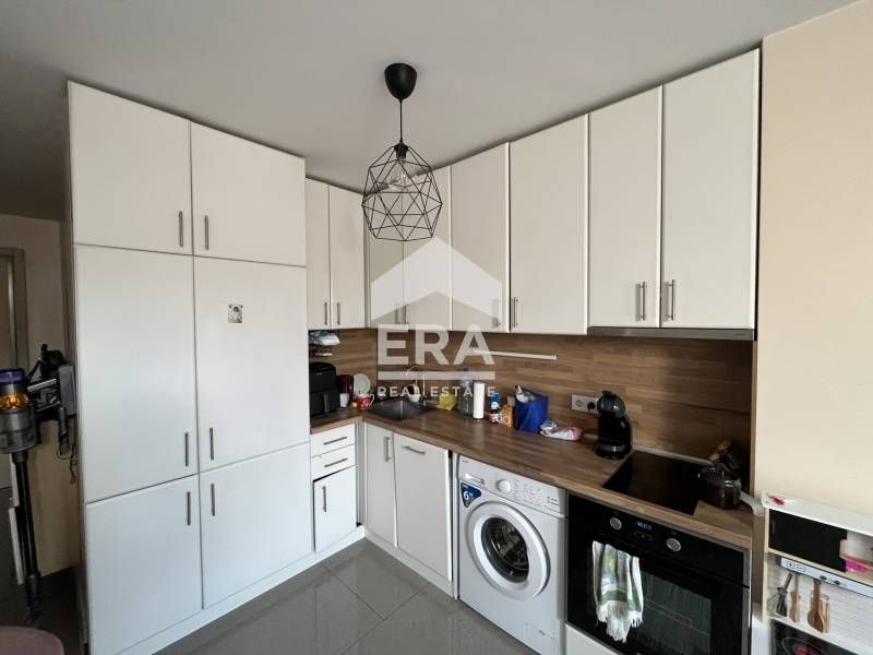 Обзаведен двустаен апартамент до Кауфланд в кв. Бъкстон