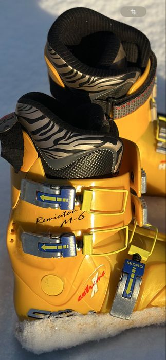 Скиборды , короткие лыжи как новые